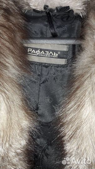 Шуба Мутоновая с песцовым воротником
