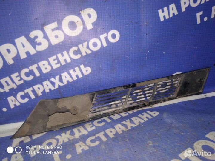 Накладка задней стойки Газ Волга 3110 седан 406