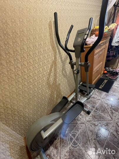 Эллиптический тренажер torneo