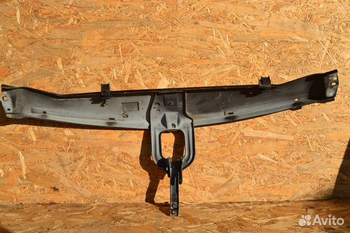 Накладка на рамку радиатора Mercedes-Benz Clk W208