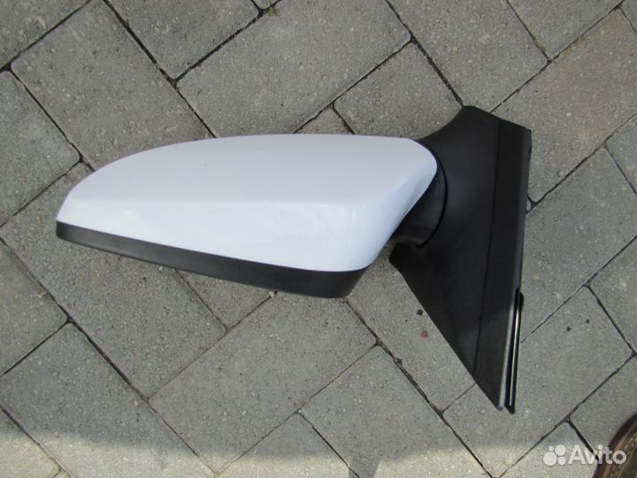 Hyundai Solaris зеркало боковое левое 2010-2017