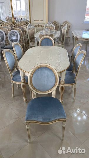 Столы и стулья новые