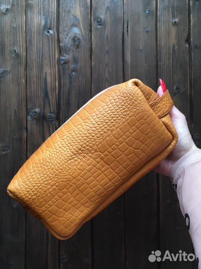 Косметичка женская кожаная