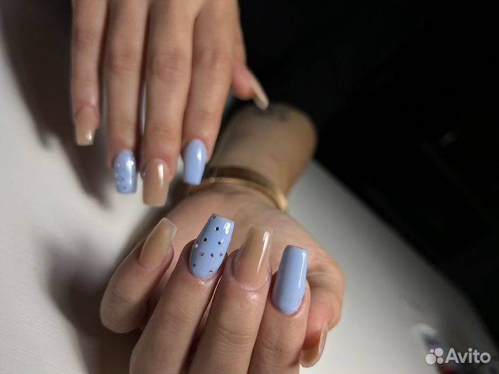 Наращивание и покрытие ногтей