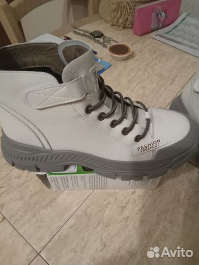 Ботинки женские 37 размер