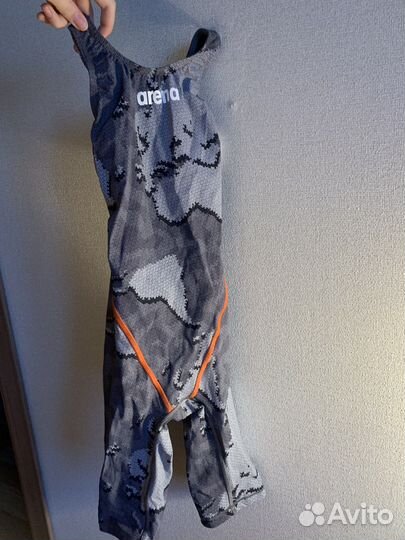 Гидрокостюм Arena