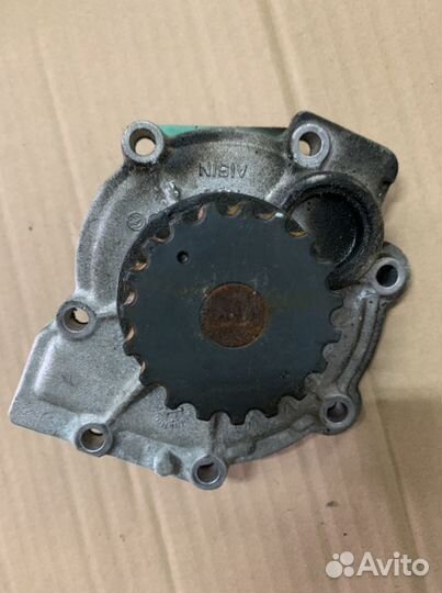 Водяная помпа Вольво Рено Альфа Ромео