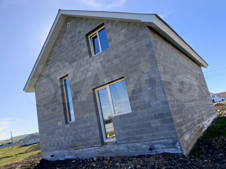 Дом 139 м² на участке 10 сот.