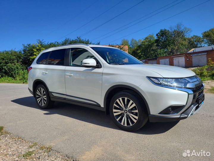 Mitsubishi Outlander 2.0 CVT, 2021, 58 750 км