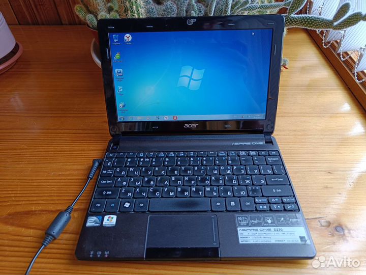 Ноутбук Acer aspire one d270