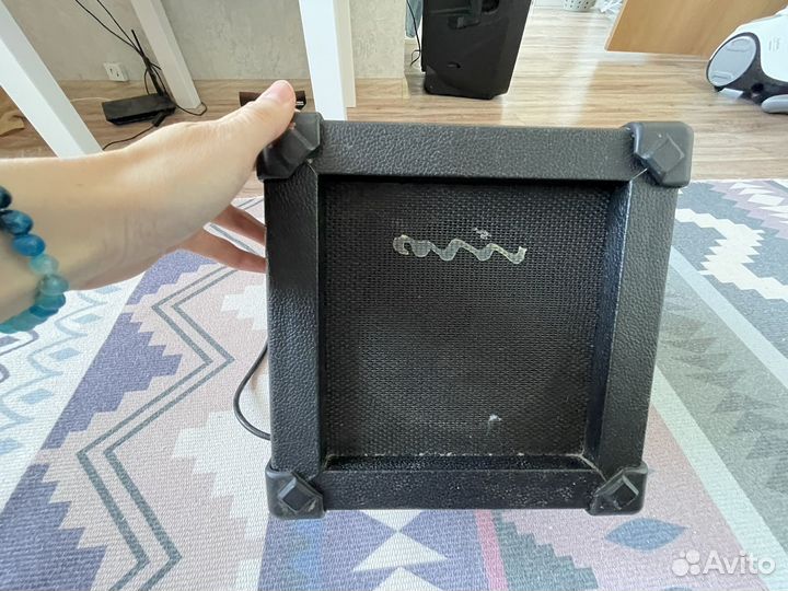 Комбоусилитель гитарный mini(можно плюс микрофон)
