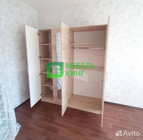 Шкаф распашной с зеркалом