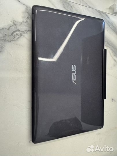 Ноутбук планшет Asus