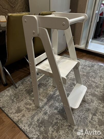 Башня помощника монтессори