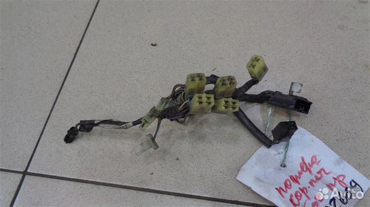 Проводка отопителя Mitsubishi Pajero, Montero 2 1