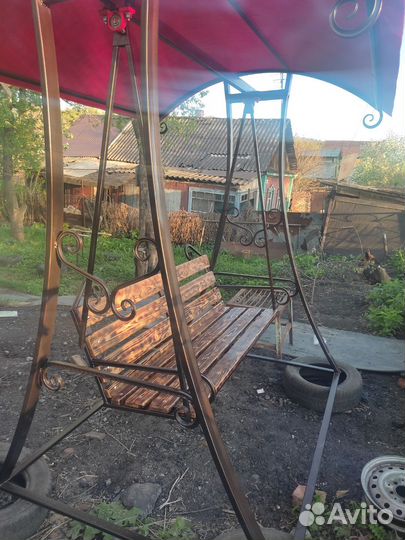 Садовая качеля