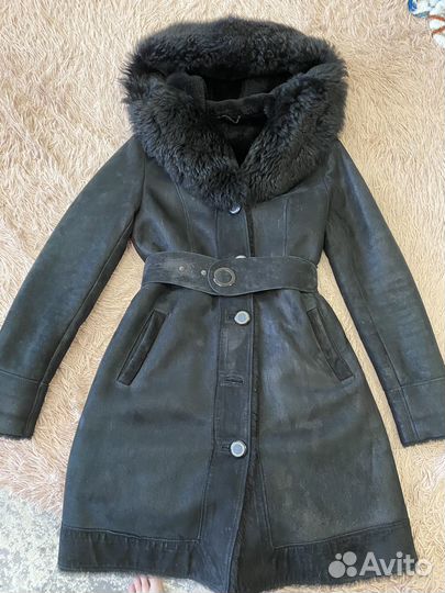 Дубленка натуральная женская с капюшоном