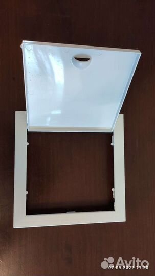 Люк-дверца, лючок ревизионный 218х218