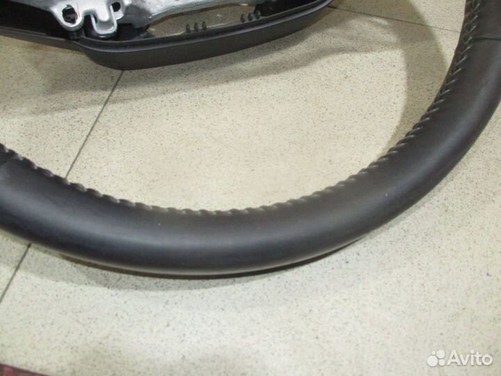 Рулевое колесо Toyota Land Cruiser Prado 150