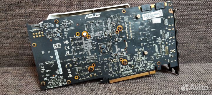 Видеокарта asus Nvidia GTX1070 8 GB
