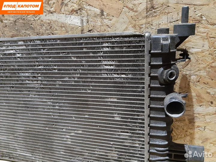 Радиатор основной Opel Astra H/Family рест