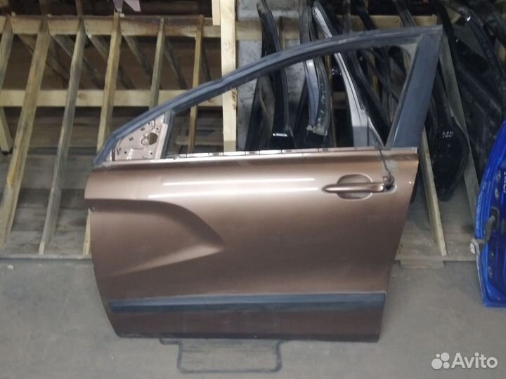Дверь передняя левая LADA Х-Ray