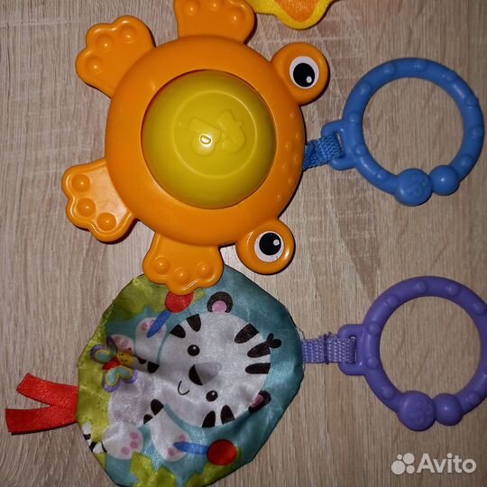 Развивающий коврик с пианино