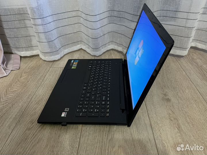 Ноутбук lenovo