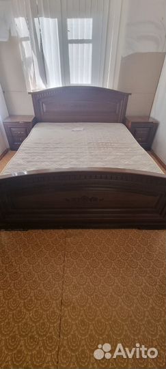 Спальный гарнитур бу