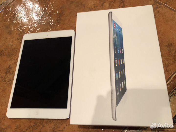 iPad mini A1490 wi-fi+cellular 64 Gb
