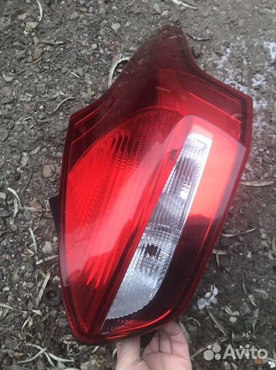 Ford Focus 3 задний правый фонарь