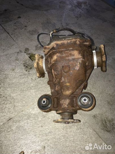 Задний редуктор Infiniti G25