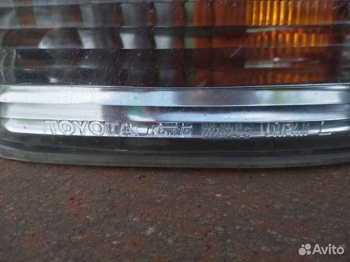 Повторитель поворота в бампер марк 2 100