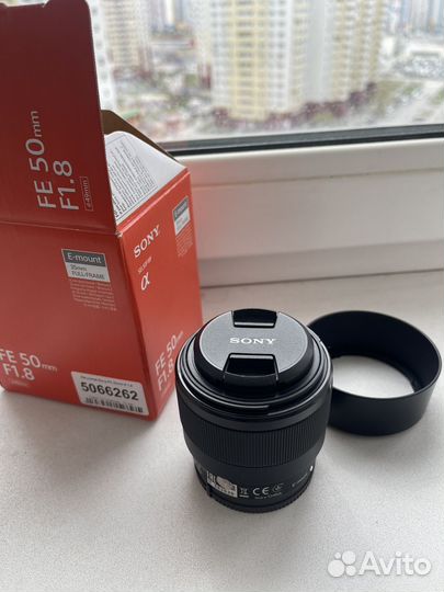 Sony FE 50mm f/1.8 FE