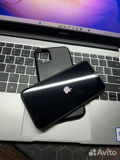 iPhone 11, 64 ГБ