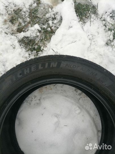 Michelin Pilot Alpin 5 225/55 R18