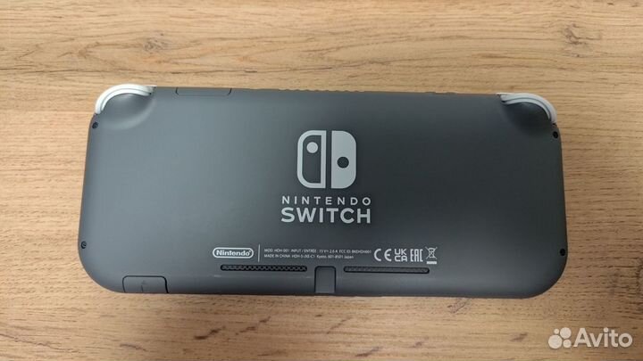 Nintendo switch lite с играми