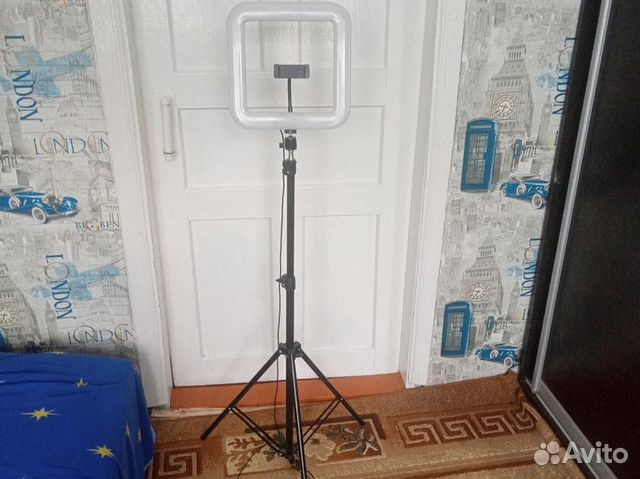 Кольцевая лампа