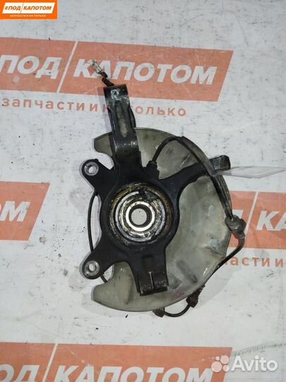 Кулак передний правый Suzuki SX4 2007