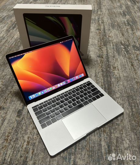 Macbook pro 13 2017 с новым аккумулятором