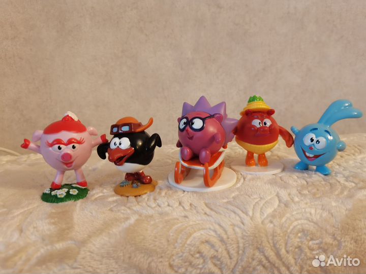 Игрушки из киндер сюрприза, смешарики