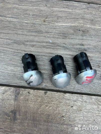 Заглушка ручки двери Renault Fluence 1.6 2014