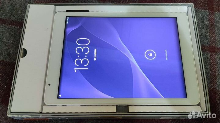 Планшет 10