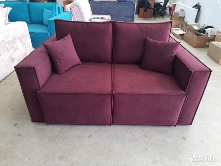 Диван новый с механизмом Лео