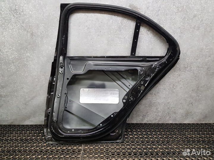 Дверь задняя правая Mercedes-Benz C-class