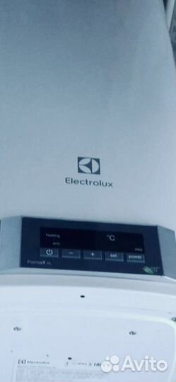 Водонагреватель накопительный 100л Electrolux