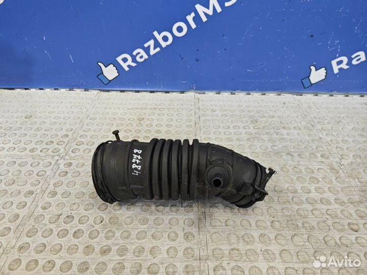 Патрубок воздушного фильтра Kia Rio 3