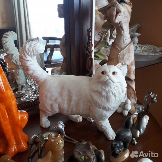 Статуэтка (коллекция котиков)