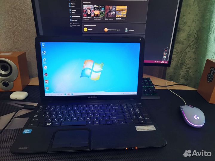 Ноутбук Toshiba