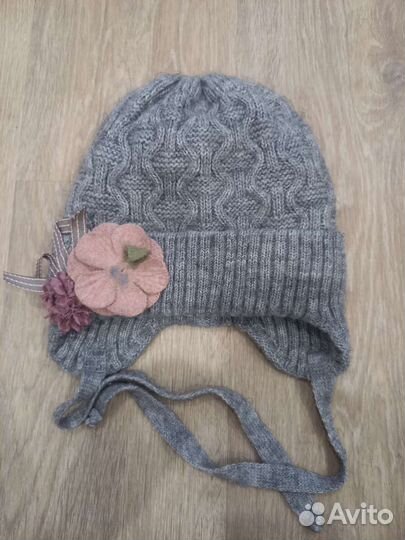 Зимняя шапка со снудом